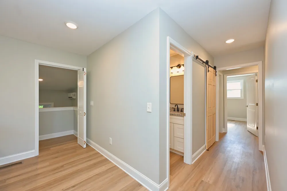 3944 Plantation Dr Hermitage, TN 37076