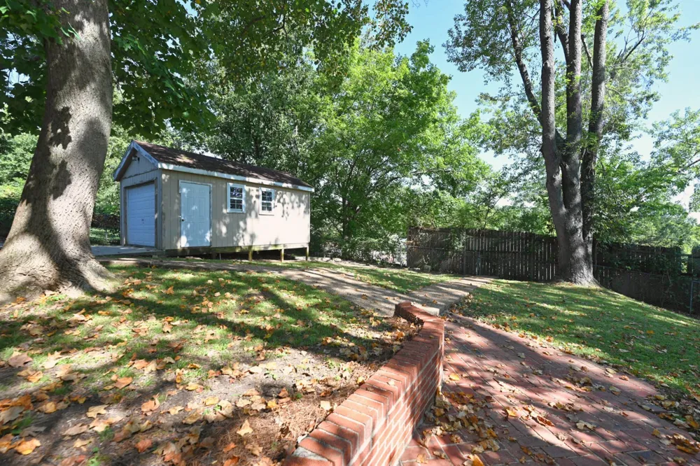 3944 Plantation Dr Hermitage, TN 37076