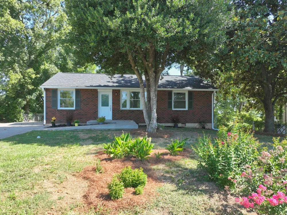 3944 Plantation Dr Hermitage, TN 37076