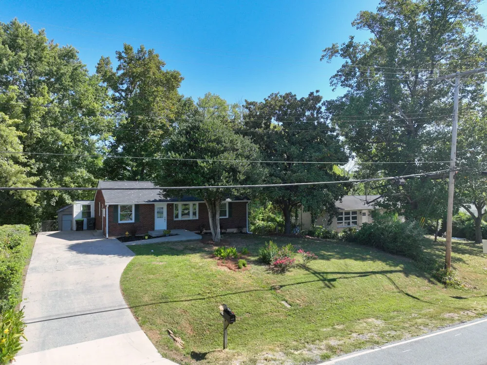 3944 Plantation Dr Hermitage, TN 37076