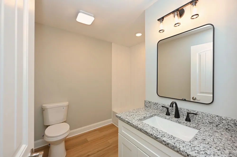 3944 Plantation Dr Hermitage, TN 37076