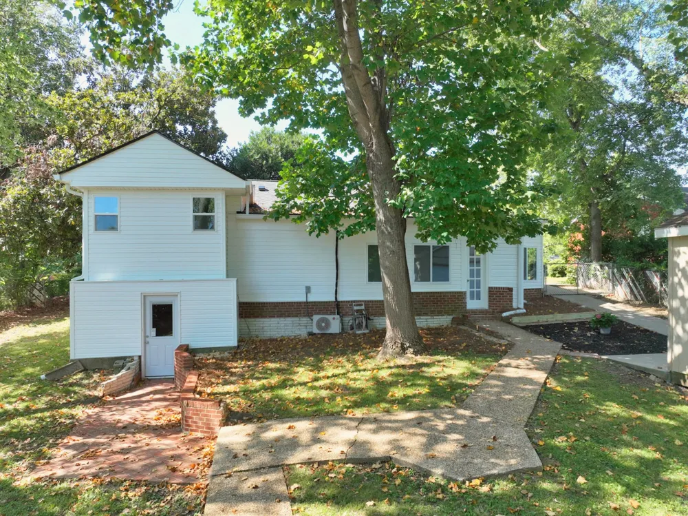 3944 Plantation Dr Hermitage, TN 37076