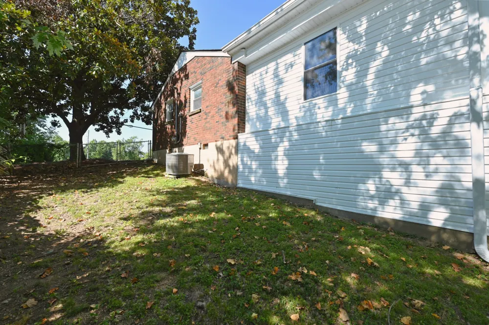 3944 Plantation Dr Hermitage, TN 37076