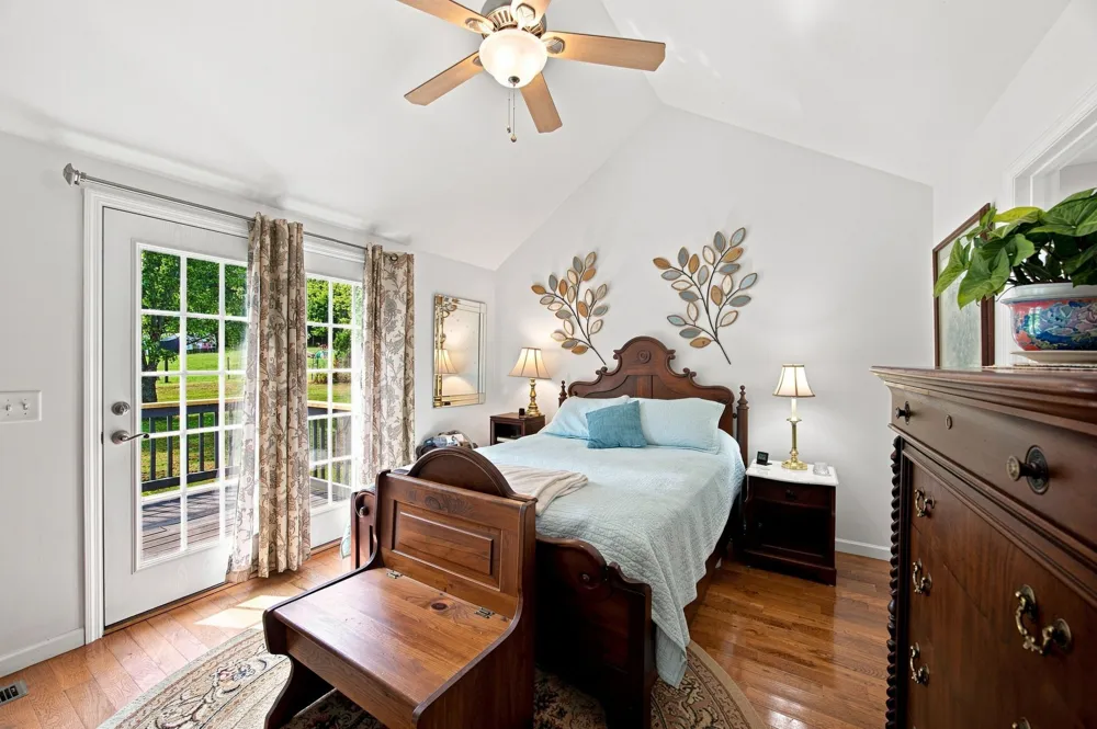 136 Columbus Lndg Delano, TN 37325