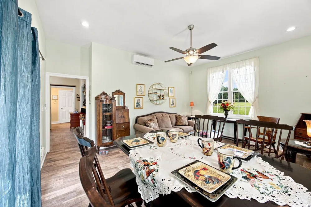 136 Columbus Lndg Delano, TN 37325