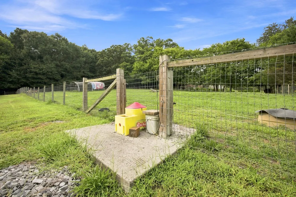 136 Columbus Lndg Delano, TN 37325