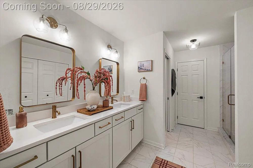 9426 White Tail Drive Ypsilanti Charter Township, MI 48197