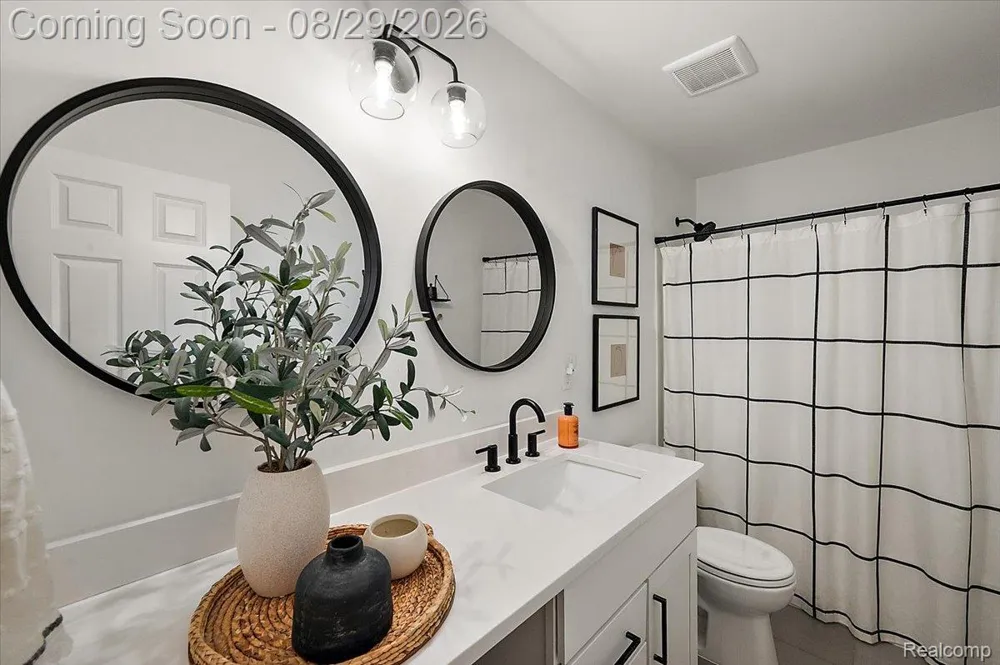 9426 White Tail Drive Ypsilanti Charter Township, MI 48197