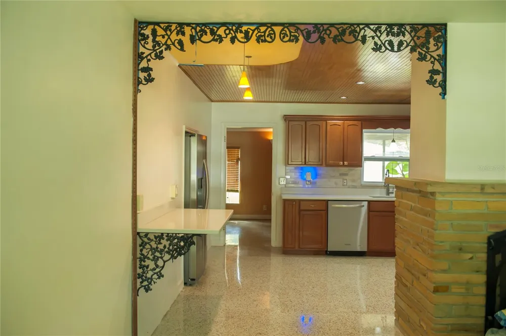 904 BROOKSIDE DRIVE Clearwater, FL 33764