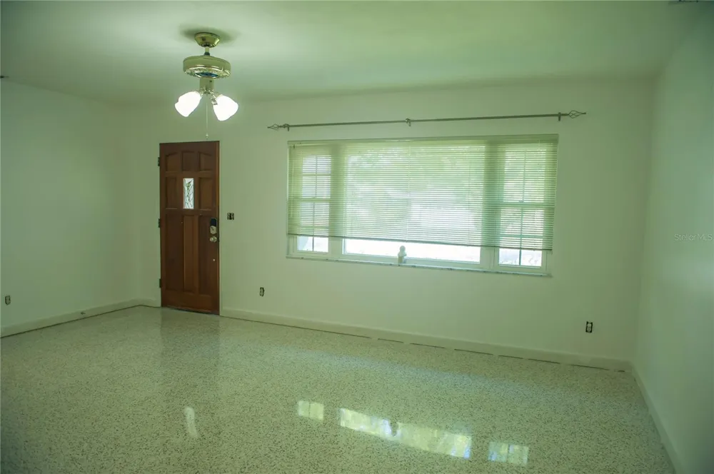 904 BROOKSIDE DRIVE Clearwater, FL 33764