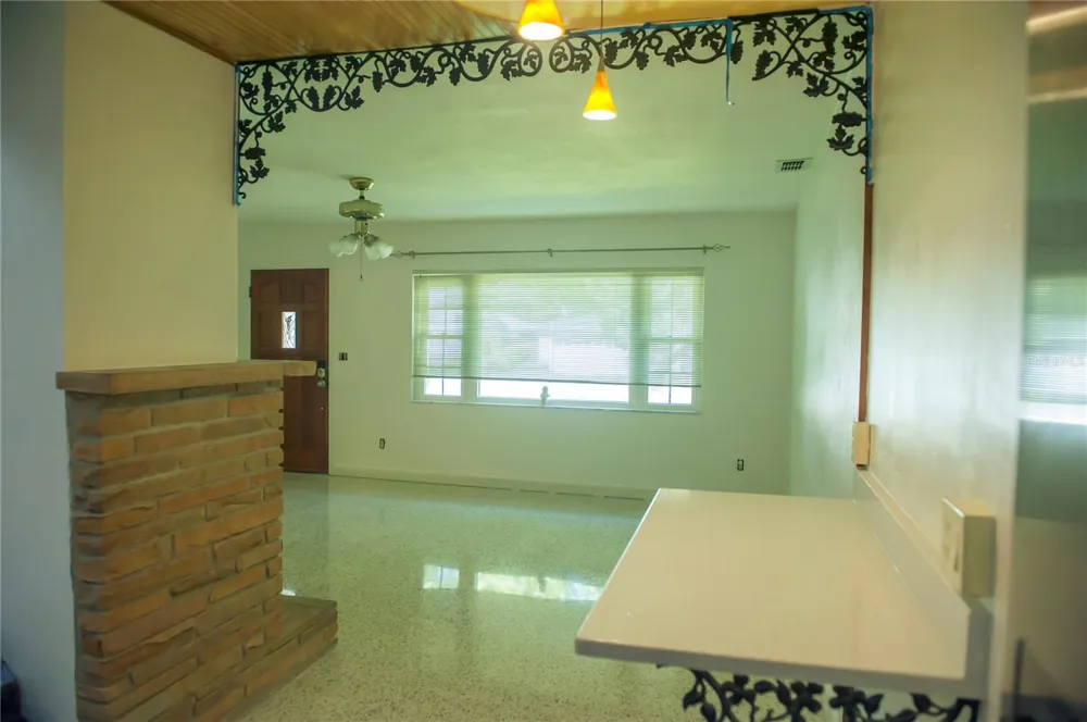 904 BROOKSIDE DRIVE Clearwater, FL 33764