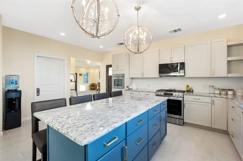158 Goertz Drive Red Rock, TX 78662
