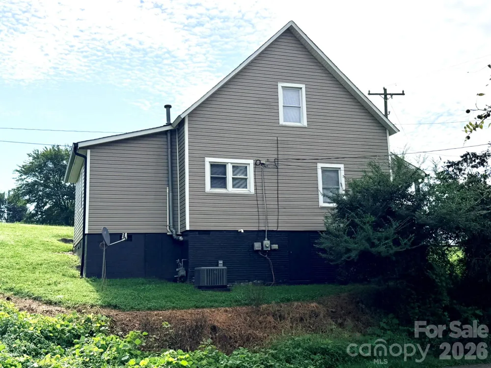 301 Magnolia Street Granite Falls, NC 28630