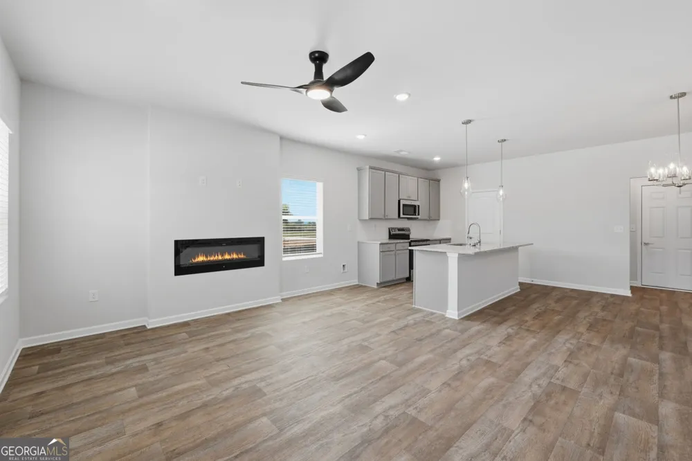 3643 PARKWAY JAMES DR Snellville, GA 30039
