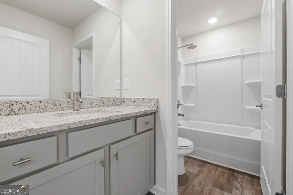 3643 PARKWAY JAMES DR Snellville, GA 30039