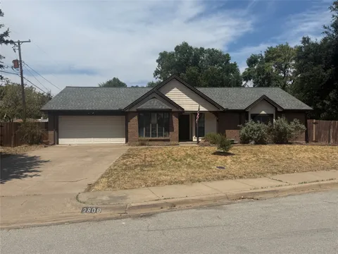 2809 Sarah Drive