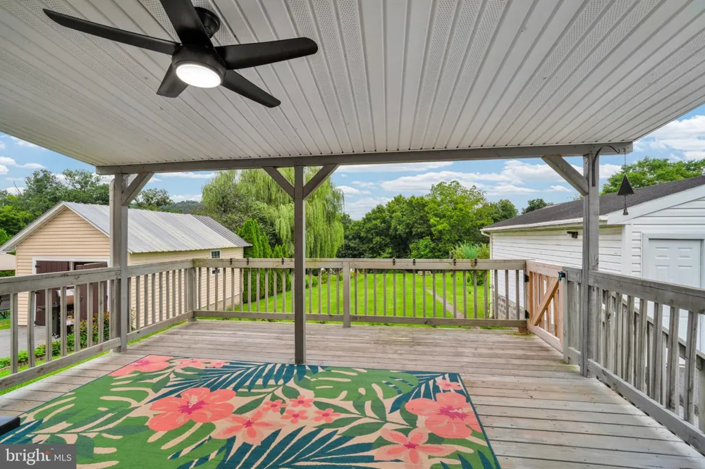 6783 ROUTE 333 Mifflintown, PA 17059