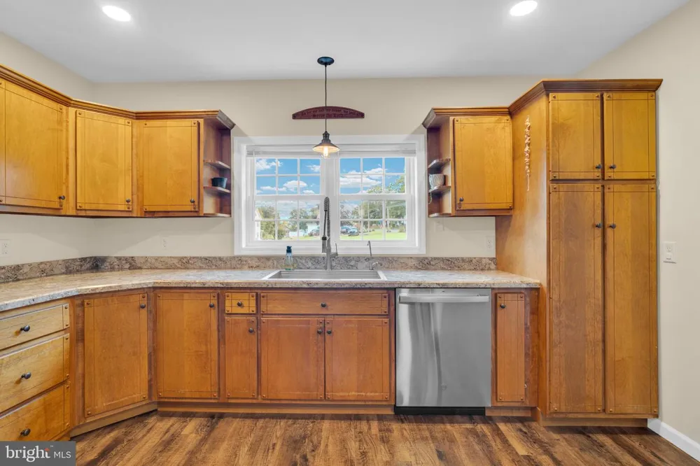 6783 ROUTE 333 Mifflintown, PA 17059