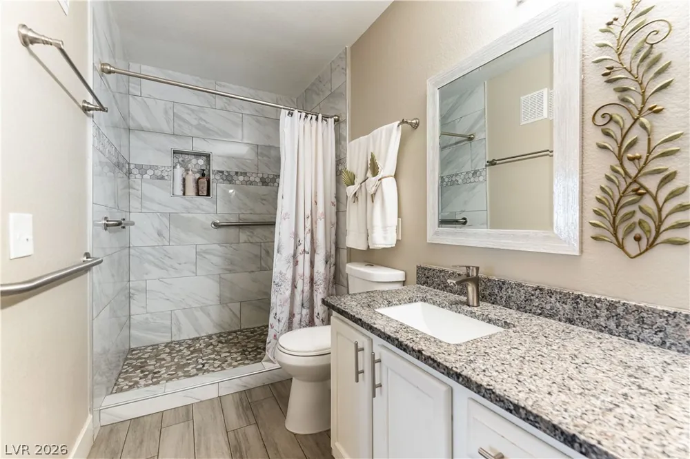 3174 Tarpon Drive #102 Las Vegas, NV 89120