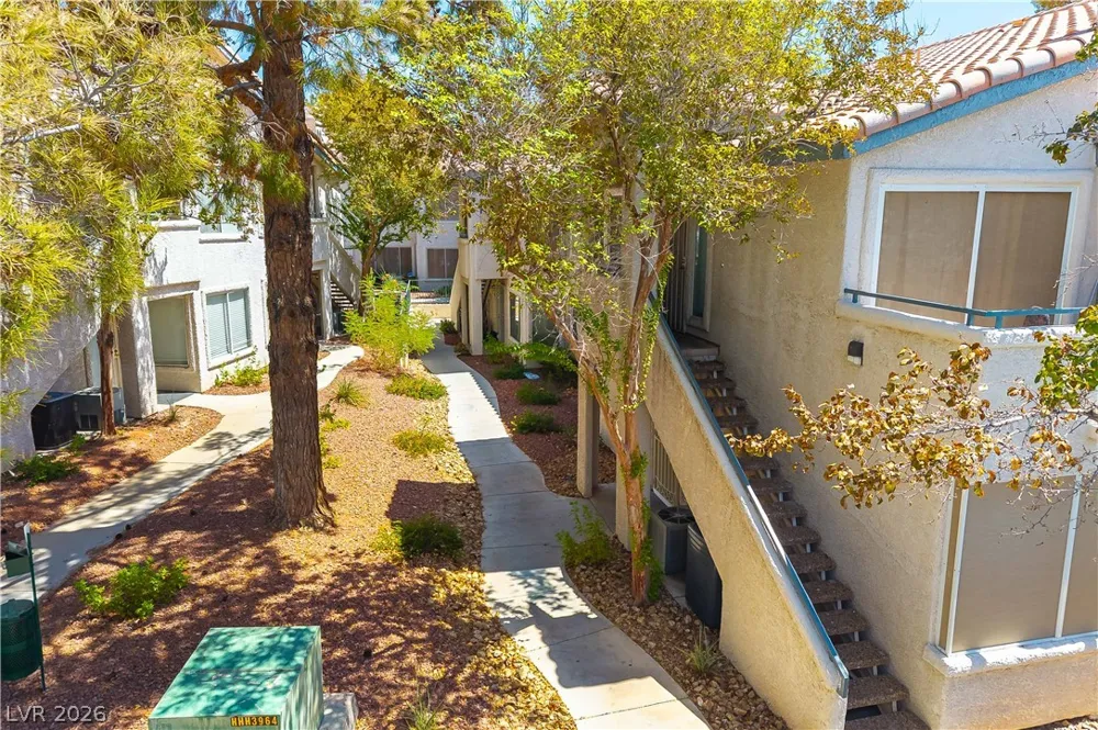 3174 Tarpon Drive #102 Las Vegas, NV 89120