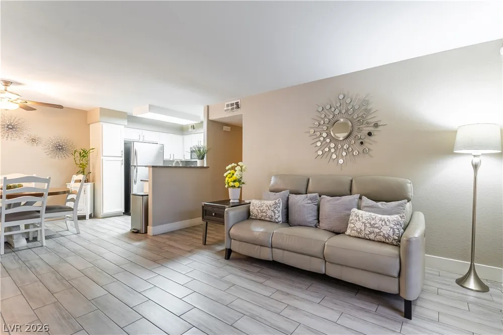 3174 Tarpon Drive #102 Las Vegas, NV 89120