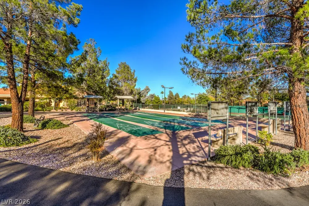 9076 Sundial Drive Las Vegas, NV 89134