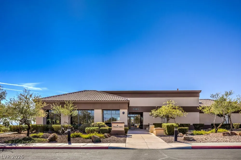 9076 Sundial Drive Las Vegas, NV 89134