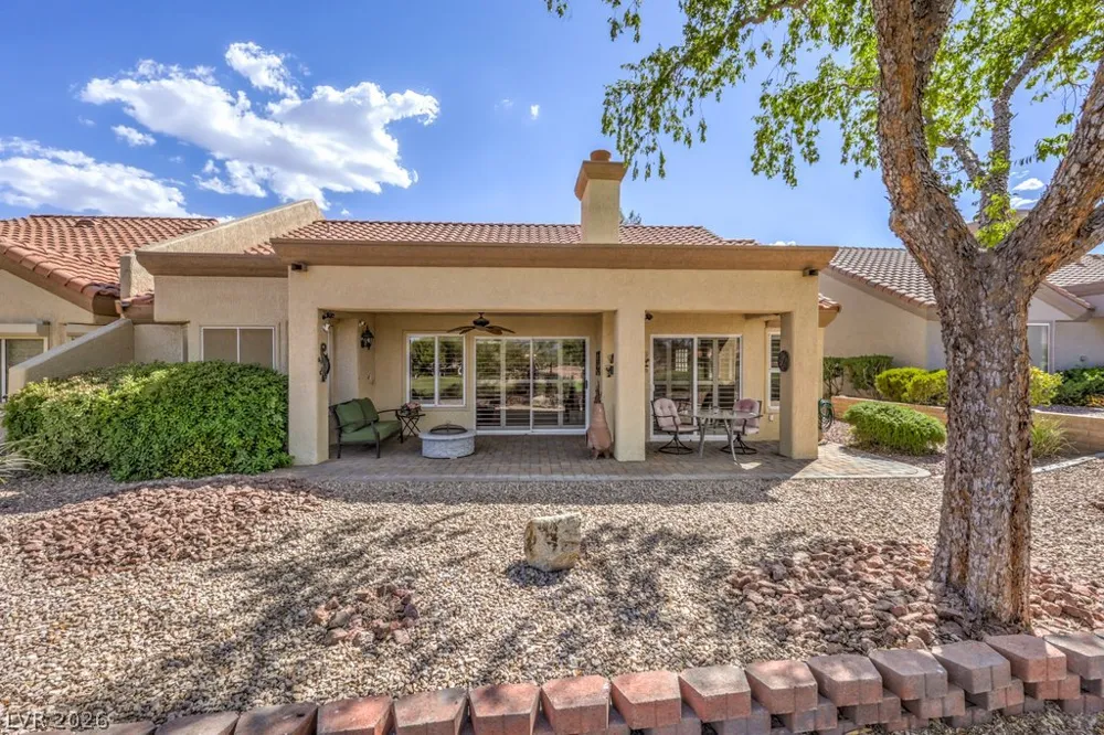 9076 Sundial Drive Las Vegas, NV 89134