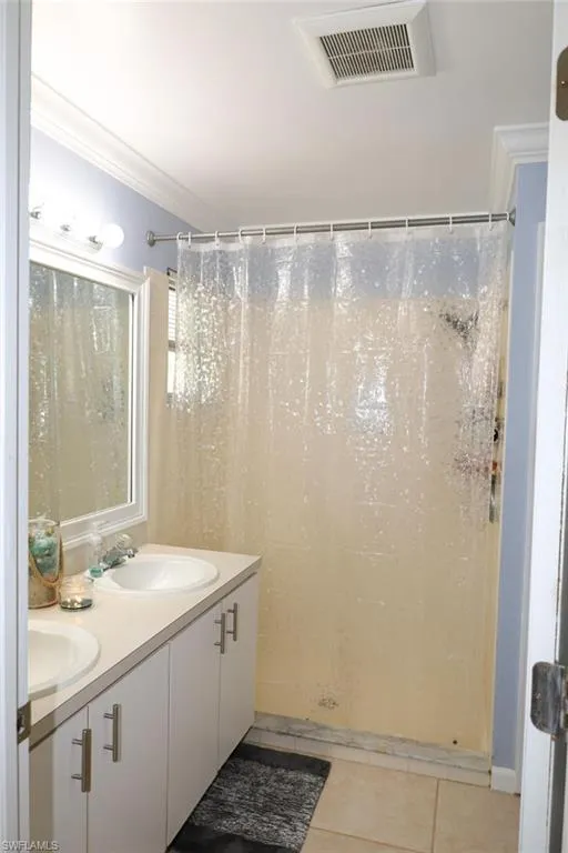 4295 14th Street NE Naples, FL 34120