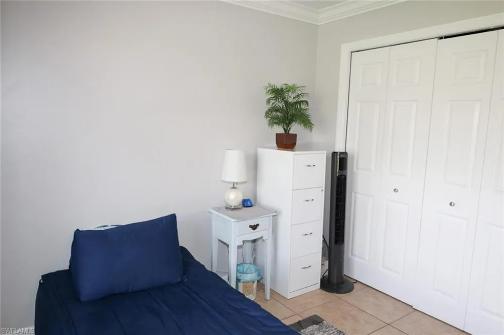 4295 14th Street NE Naples, FL 34120