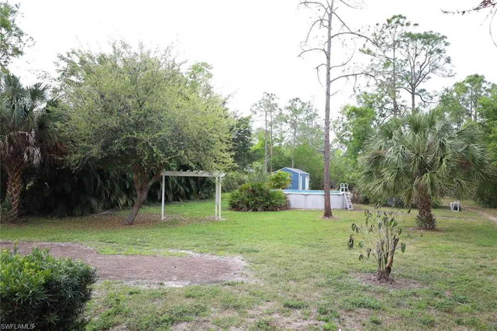 4295 14th Street NE Naples, FL 34120
