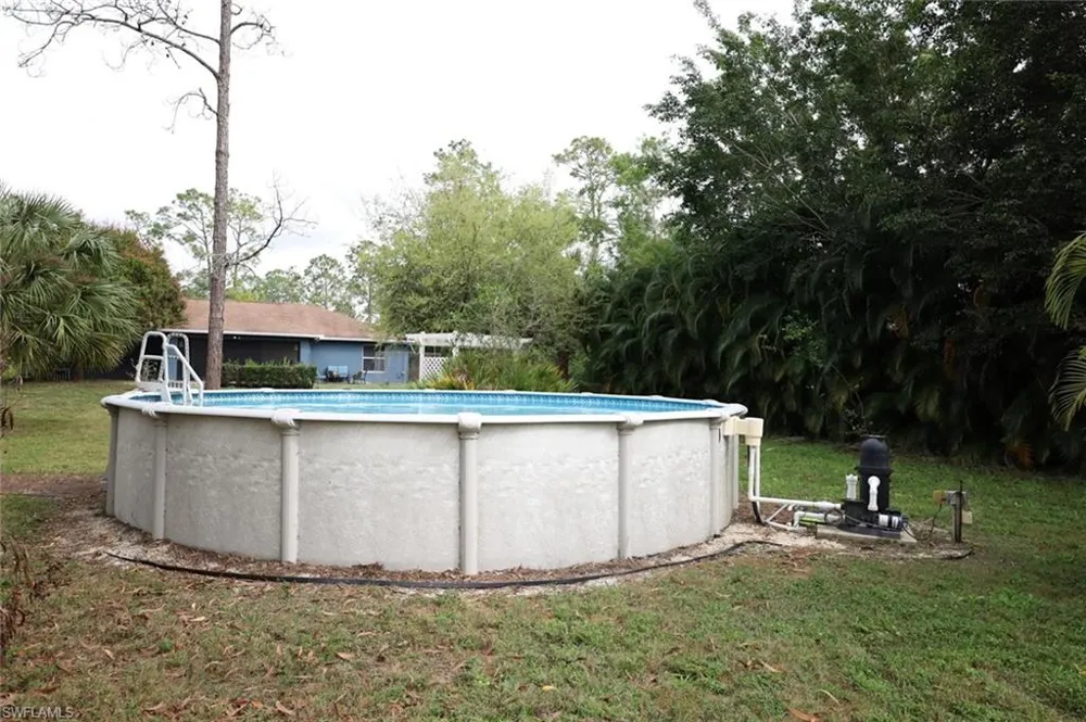 4295 14th Street NE Naples, FL 34120