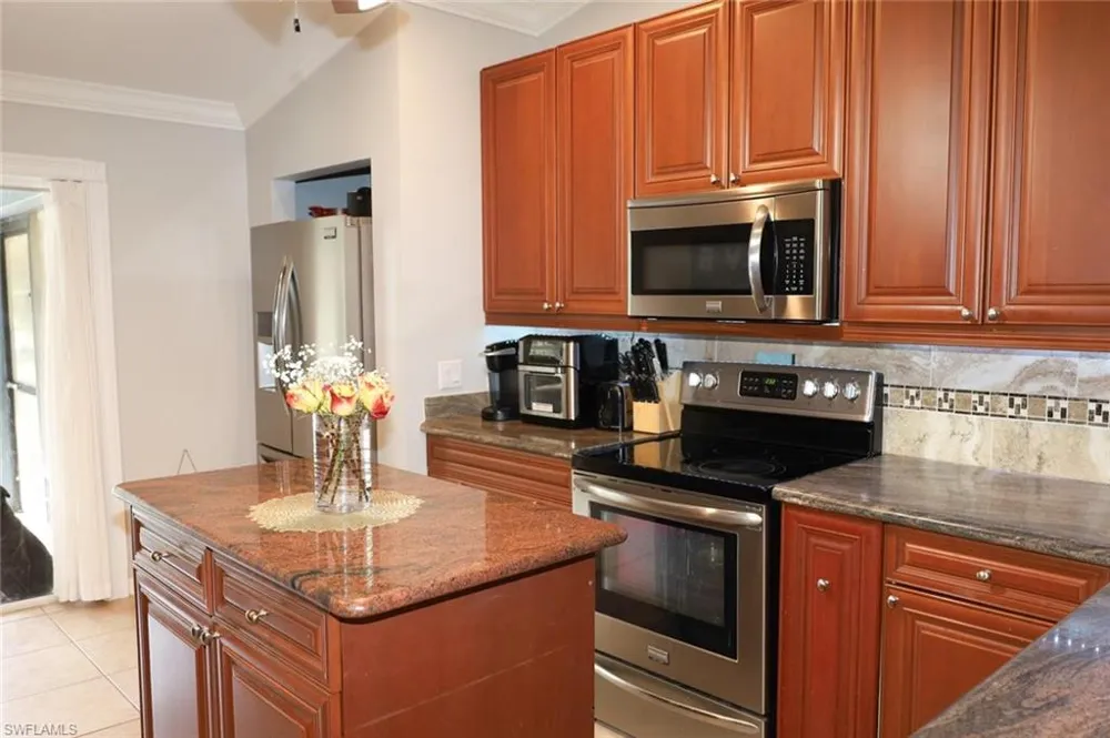 4295 14th Street NE Naples, FL 34120