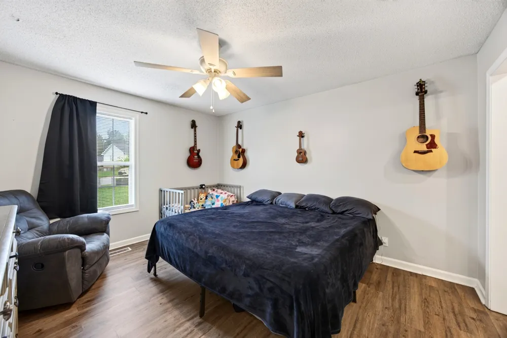 313 Lafayette Point Cir Clarksville, TN 37042