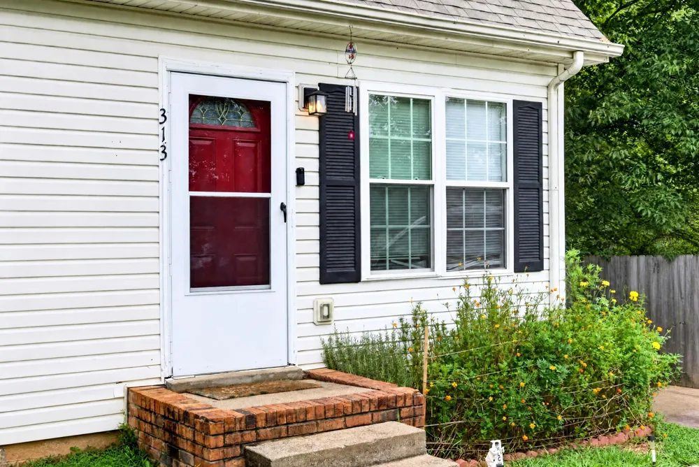 313 Lafayette Point Cir Clarksville, TN 37042