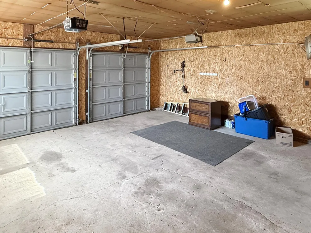 841 Redwood Drive Fairmont, MN 56031