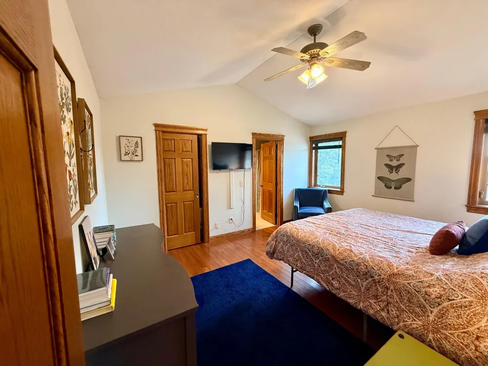 106 Ridge Road New London, MN 56273