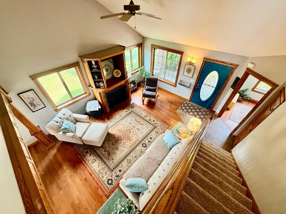 106 Ridge Road New London, MN 56273