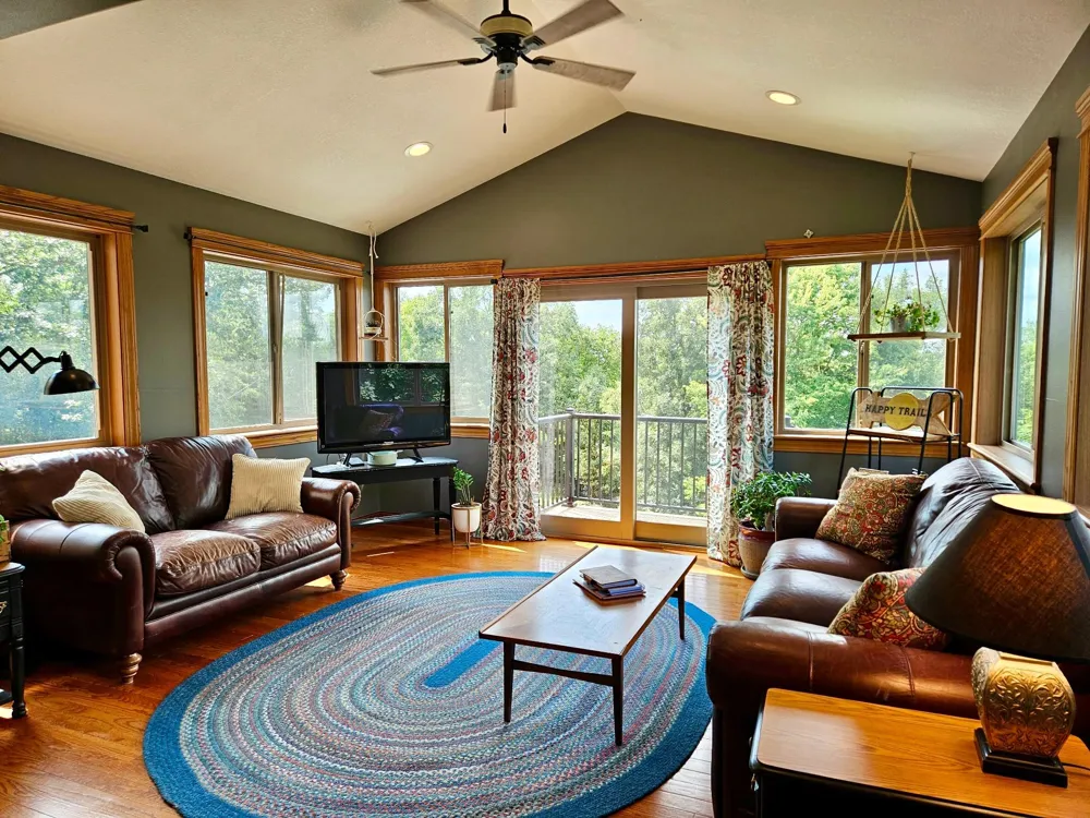 106 Ridge Road New London, MN 56273