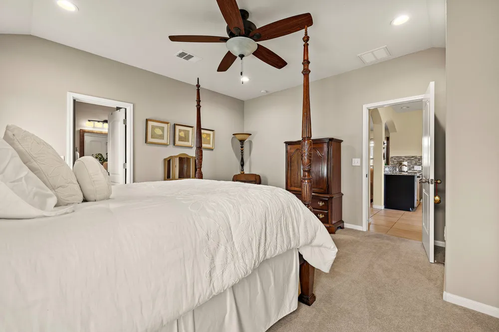 5717 Scenic Lake Drive Georgetown, TX 78626