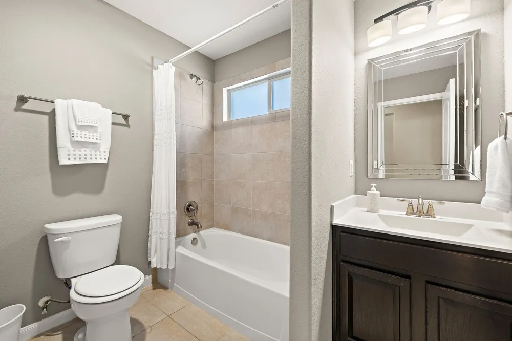 5717 Scenic Lake Drive Georgetown, TX 78626