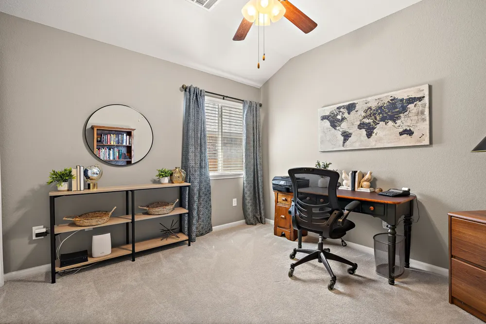 5717 Scenic Lake Drive Georgetown, TX 78626