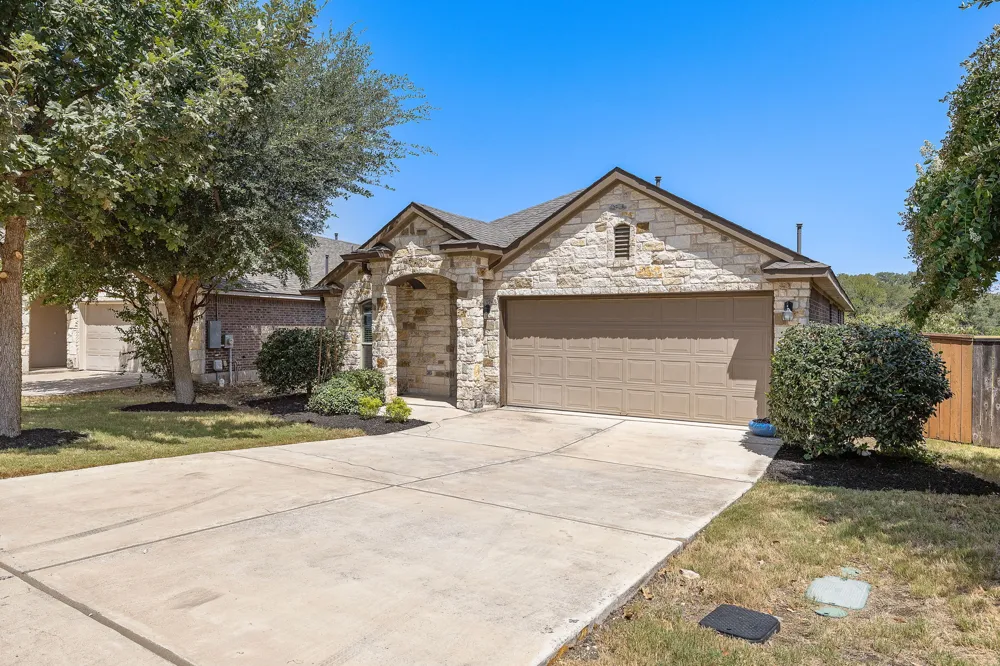 5717 Scenic Lake Drive Georgetown, TX 78626