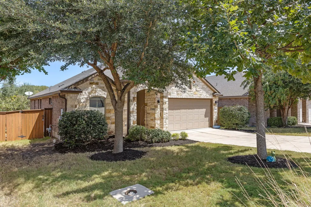 5717 Scenic Lake Drive Georgetown, TX 78626