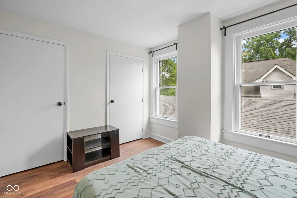 5310 Burgess Avenue Indianapolis, IN 46219