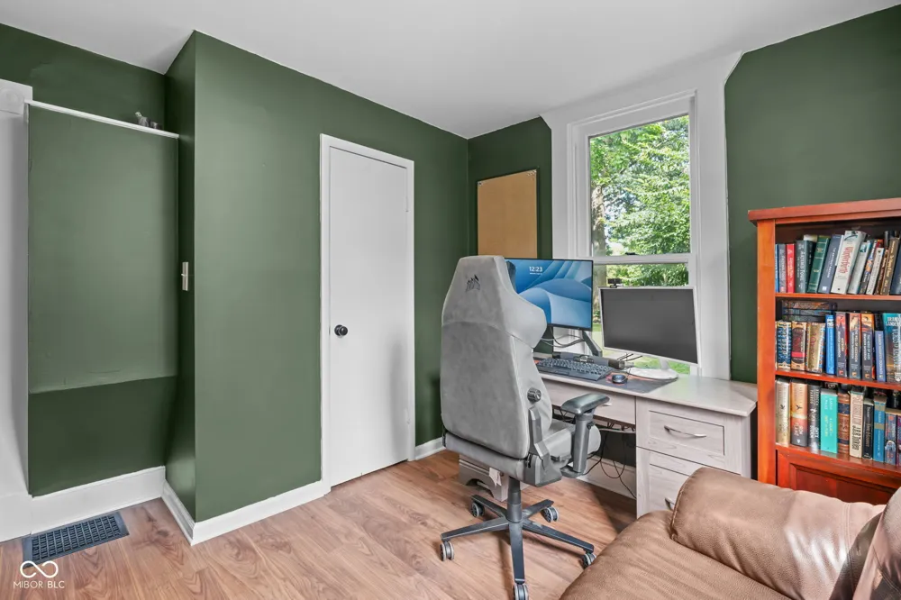 5310 Burgess Avenue Indianapolis, IN 46219