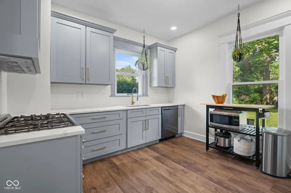 5310 Burgess Avenue Indianapolis, IN 46219