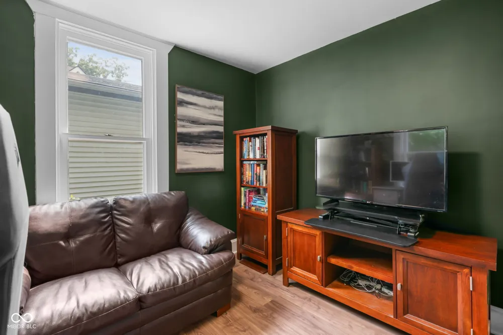 5310 Burgess Avenue Indianapolis, IN 46219