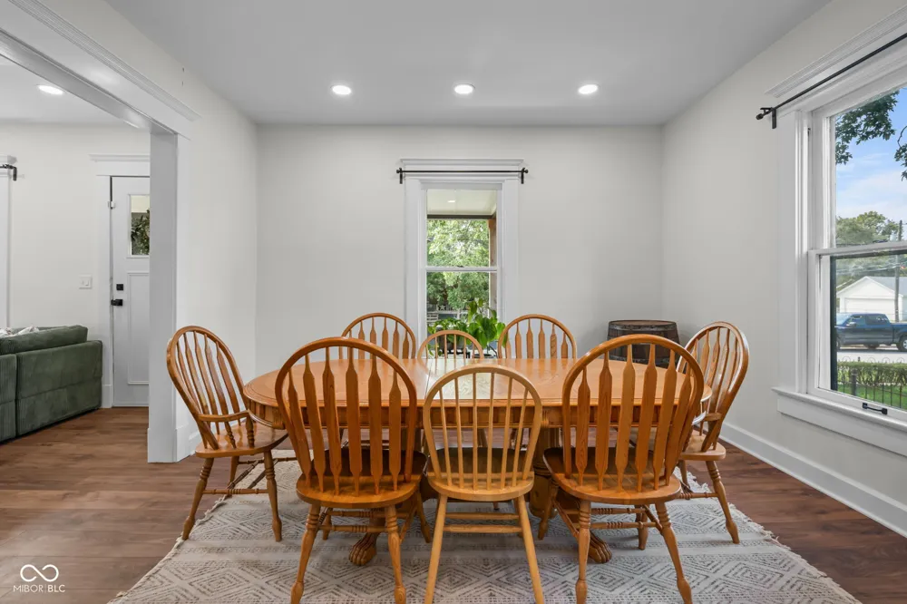 5310 Burgess Avenue Indianapolis, IN 46219