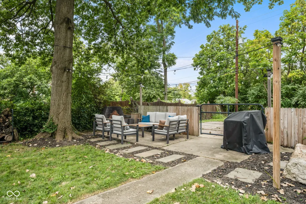 5310 Burgess Avenue Indianapolis, IN 46219